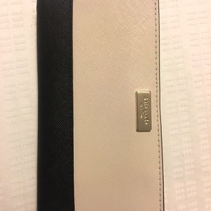 Kate Spade Spencer Slim Bi-fold wallet